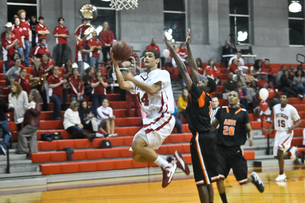 Huntingdon men&rsquo;s basketball comes up short at Covenant