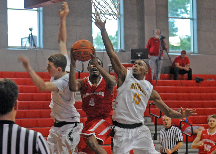 Jerome Davis, shown here against Methodist, finished with 18 points, eight rebounds and eight assists in Sunday's 92-81 loss to William Peace. (Photo by Wesley Lyle)