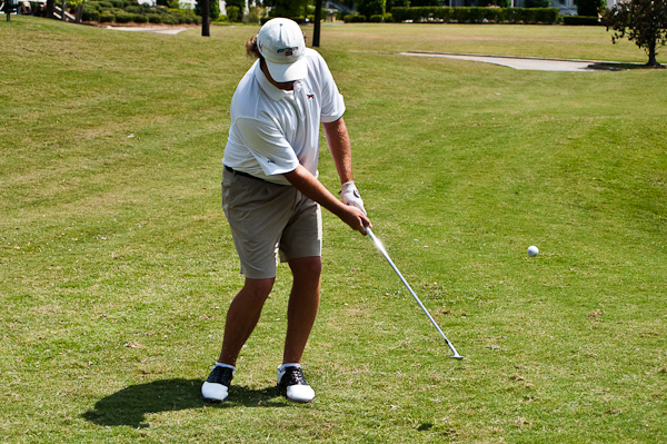 Strachan and Schmutz lead Hawks in third round of National Championship