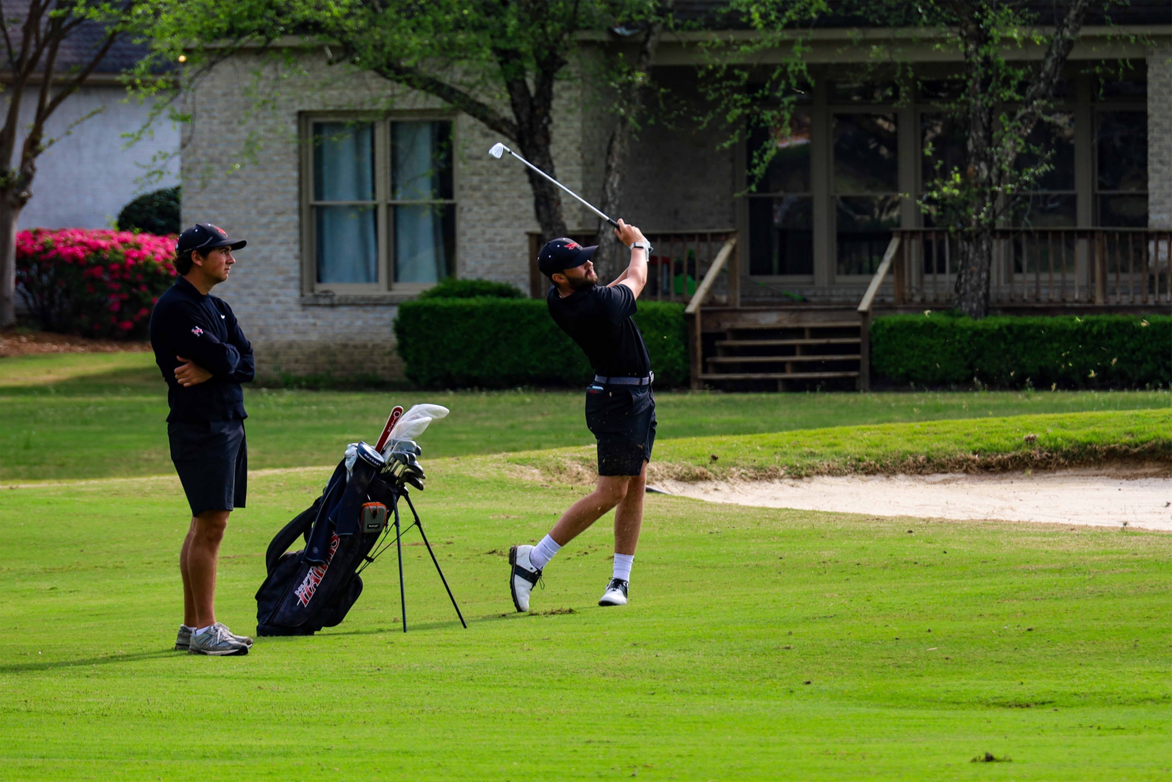 Hawks On Top After 2 Rounds At The Cochran Collegiate