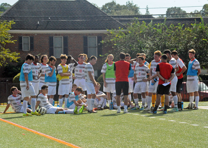 Hawks fall to North Carolina Wesleyan
