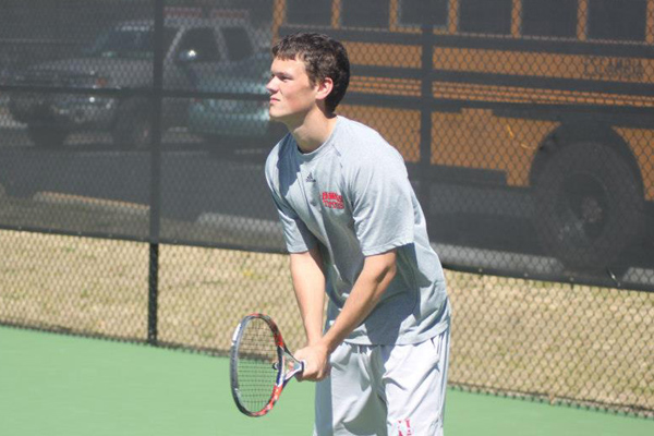 Huntingdon men's tennis downs Spring Hill