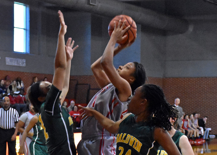Freshman Tiarrial Duncan had a career-high 19 points and five assists, matched a career high with four steals and pulled down eight rebounds in Thursday's win over Judson.
