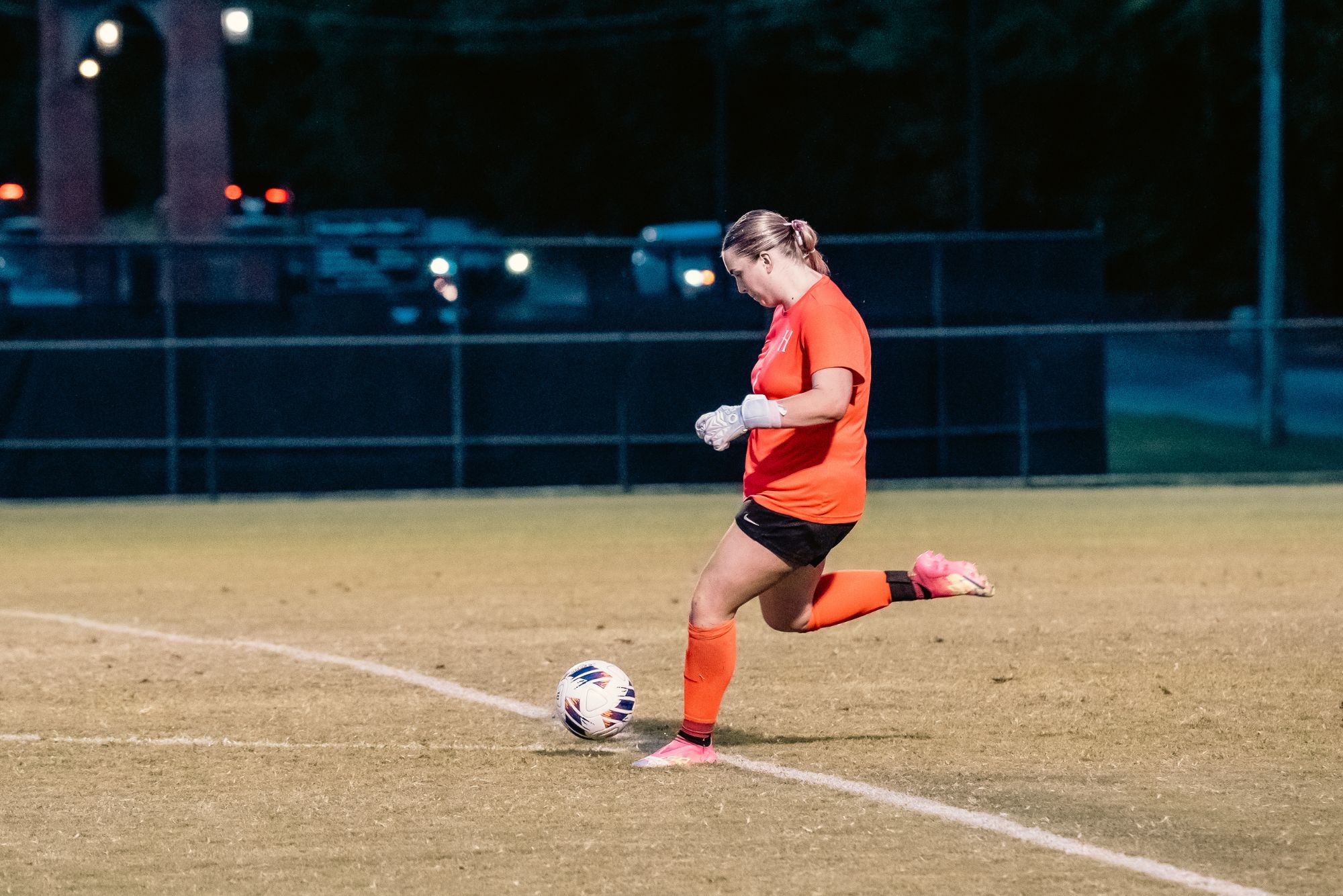 Hawks Can't Get It Going At Oglethorpe