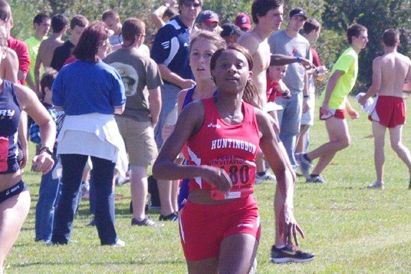 Payne and Marshall lead Huntingdon cross country in season opener